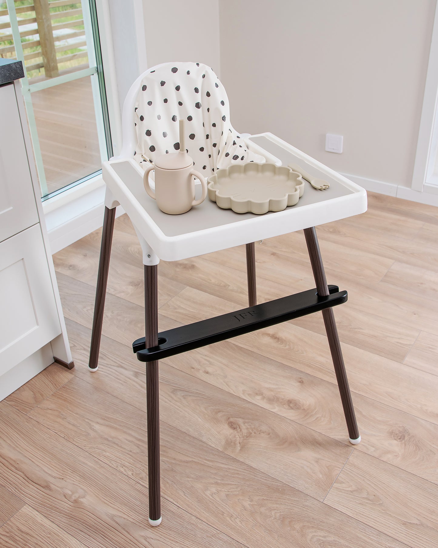 Stolsbens Stickers (Antilop) - Walnut