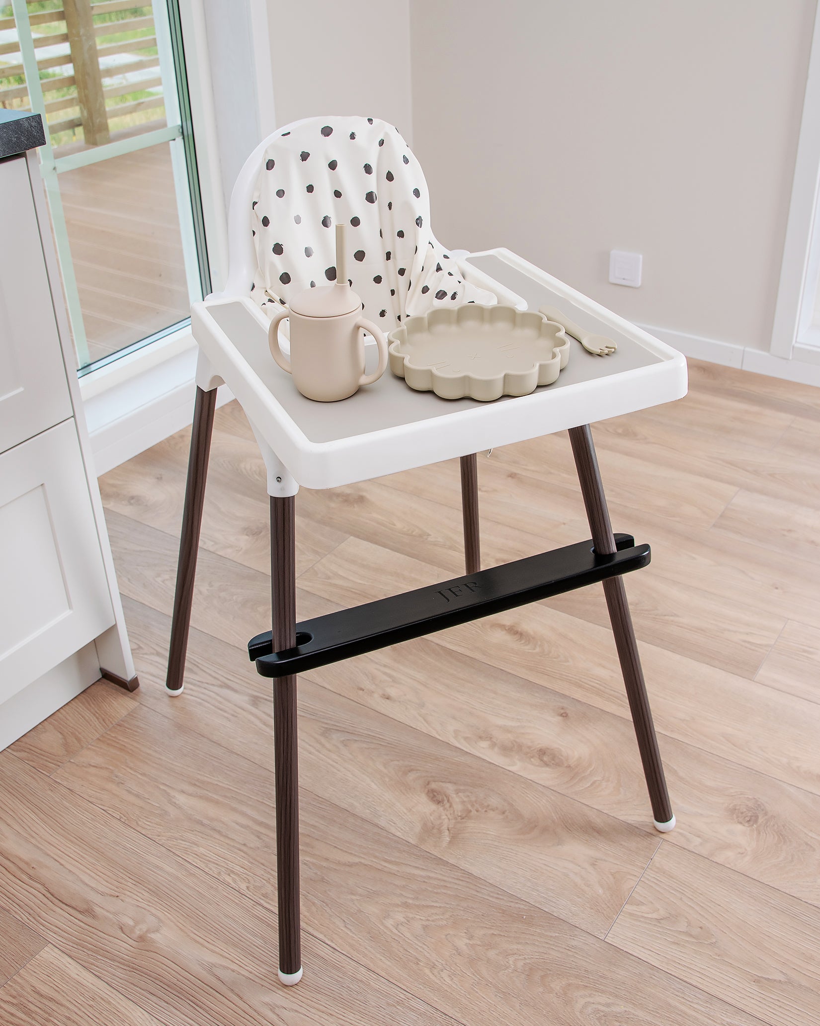 Stolsbens Stickers (Antilop) - Walnut