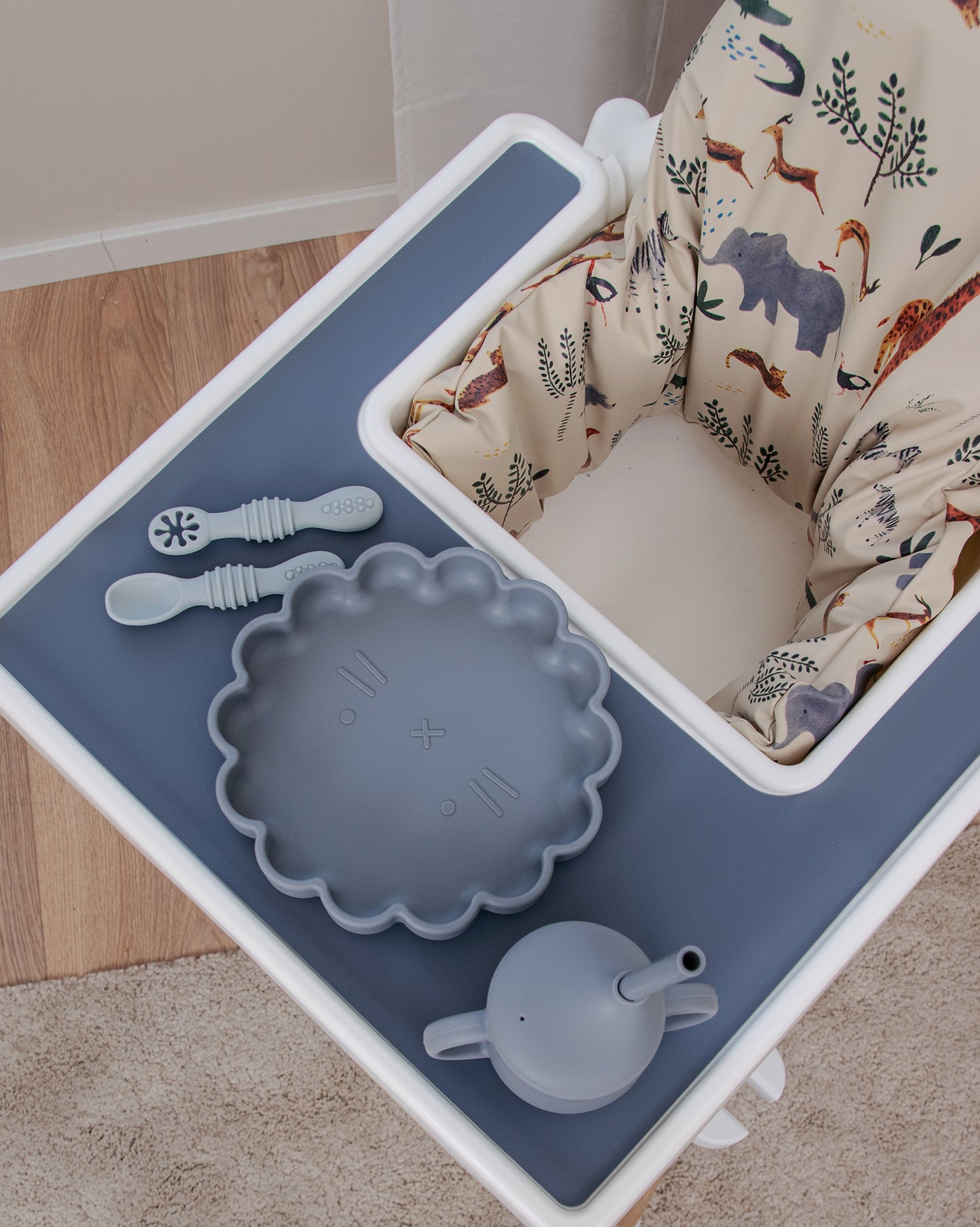 Tarjotinalusta silikonista - Harmaa