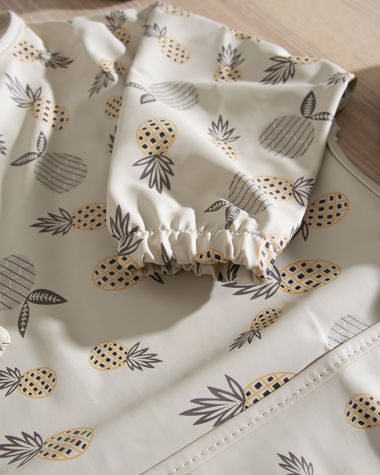 Long-sleeved Bib - Pineapple