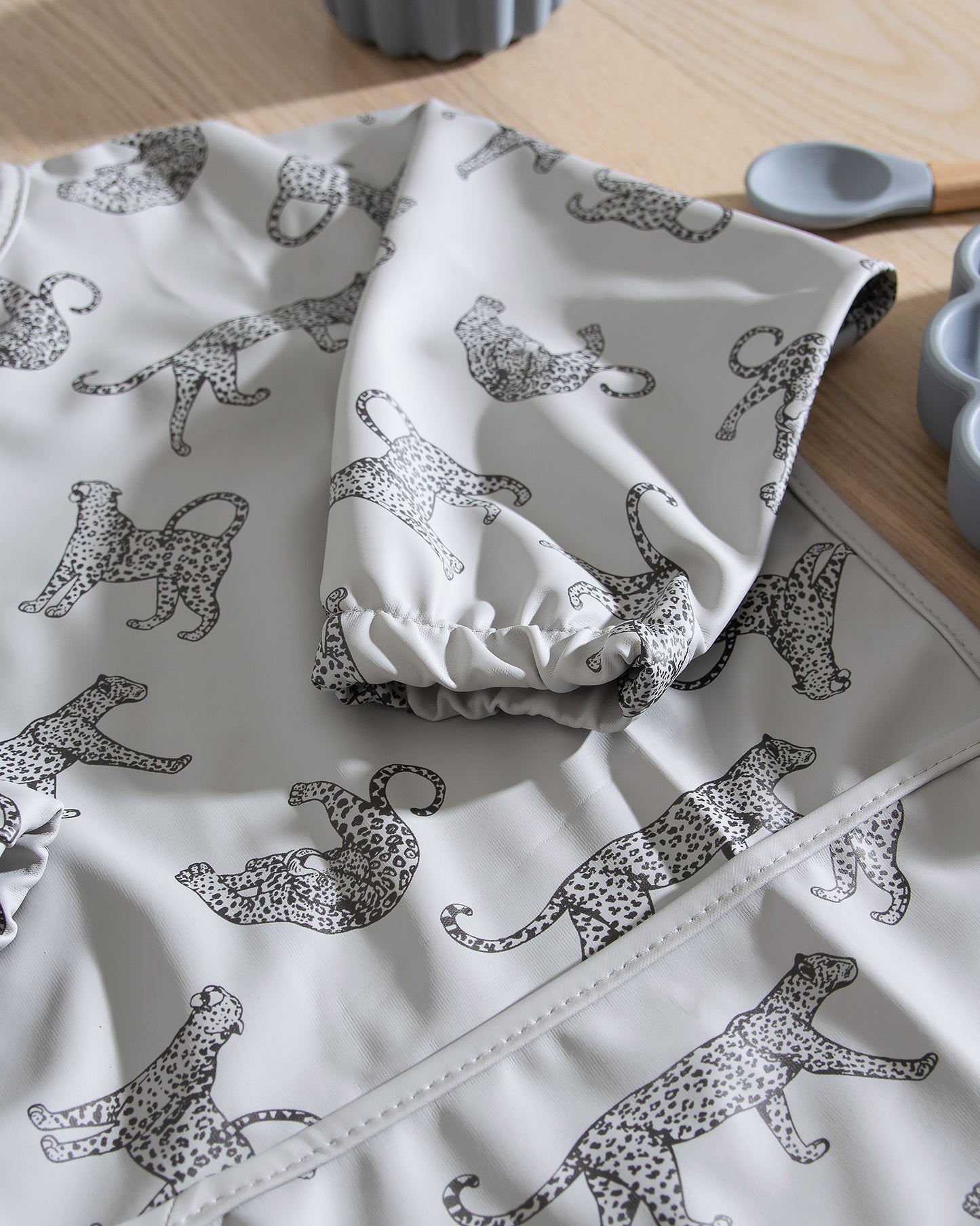 Langærmet Hagesmæk - Grå Leo