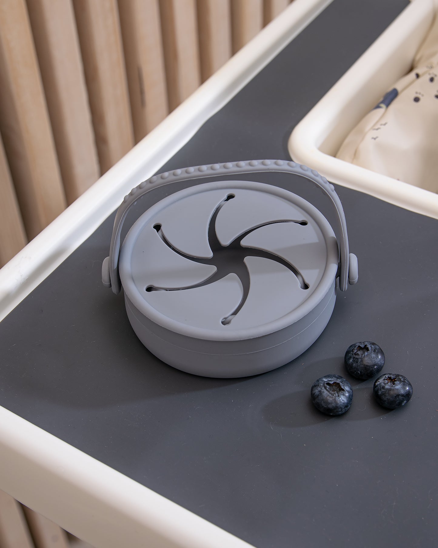 Snackbox med lock - Grey