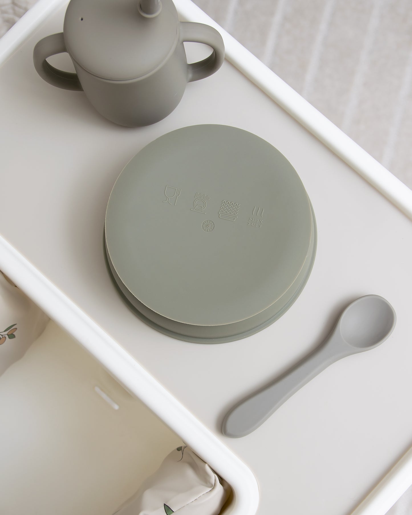 Børnetallerken/skål uden opdeling - Dusty Green