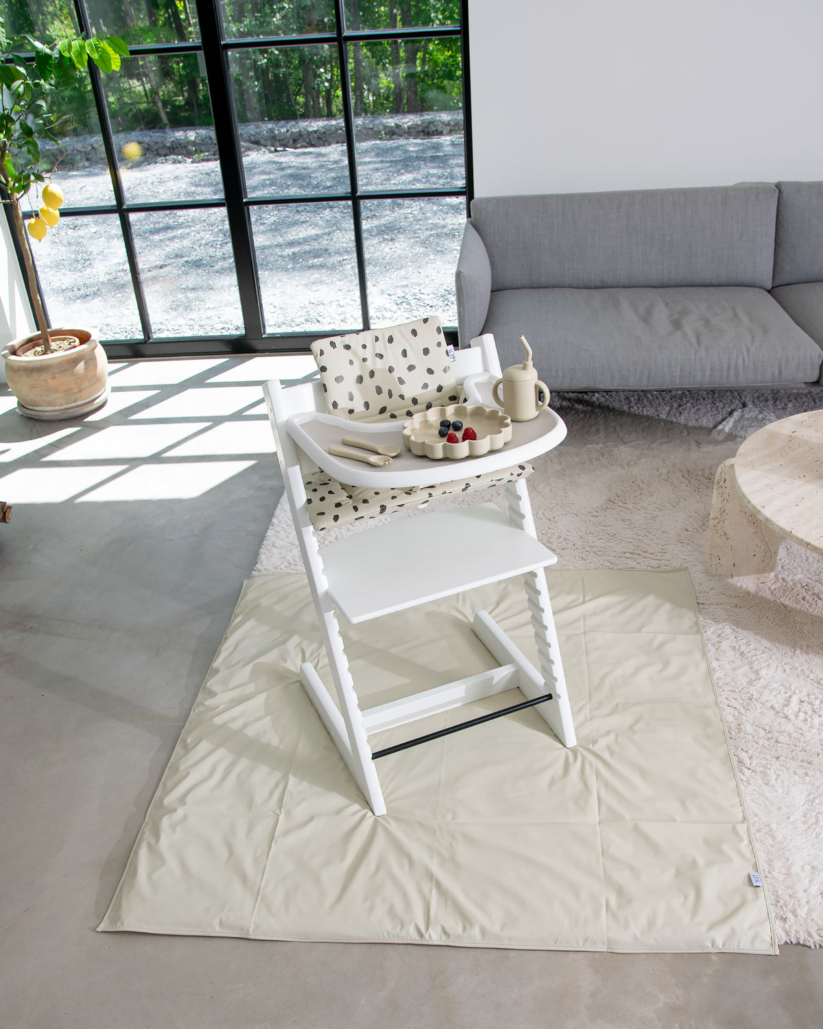 Floor protector for high chair - Beige
