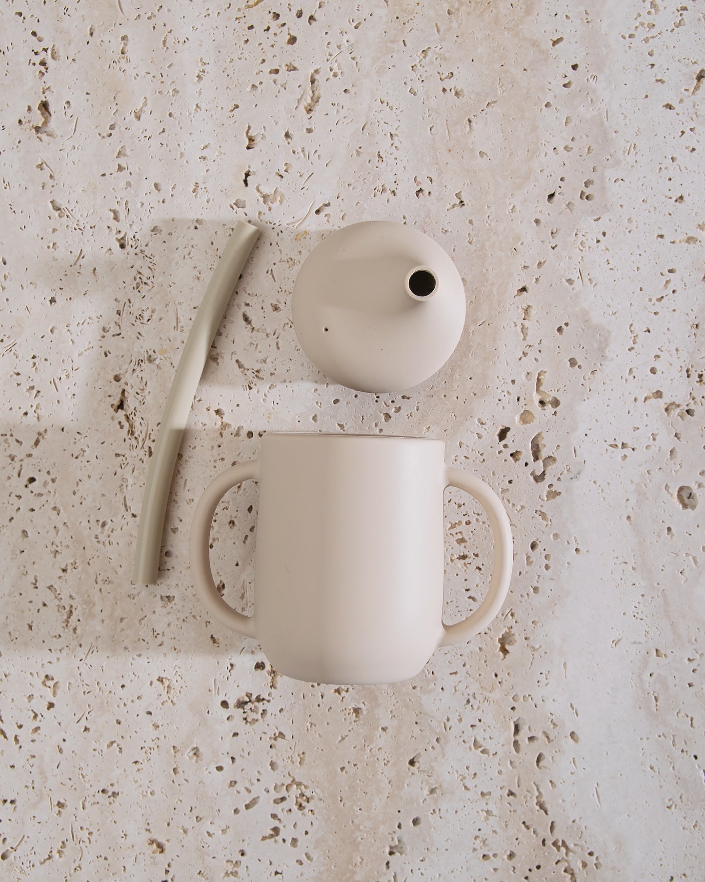 Kop med sugerør silikone - Beige