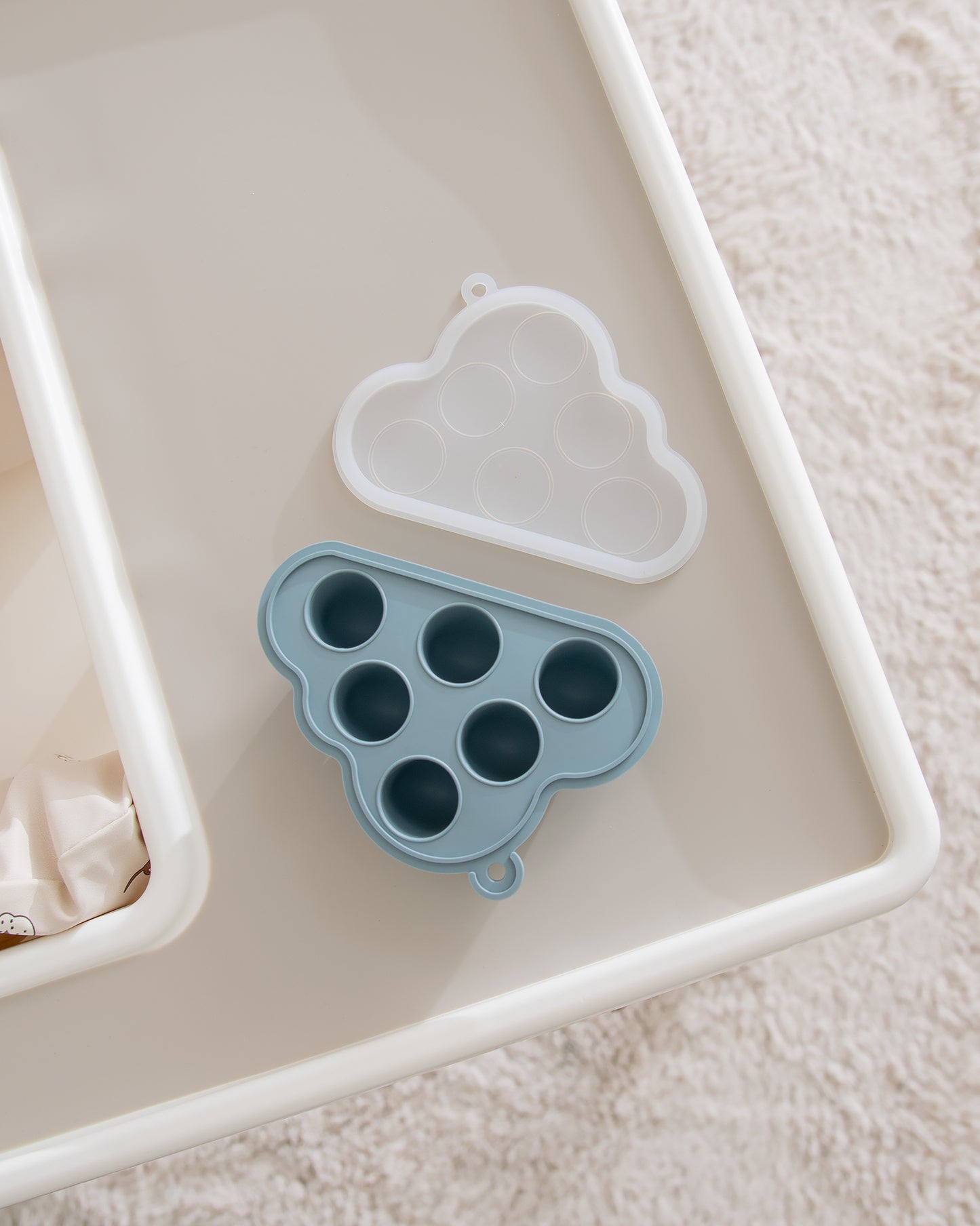 Liten silikonform til barnemat og puréer - Blå