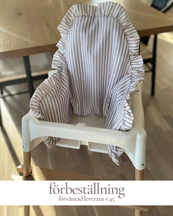 Pudebetræk med flæse til IKEA Antilop - Beige Stripes