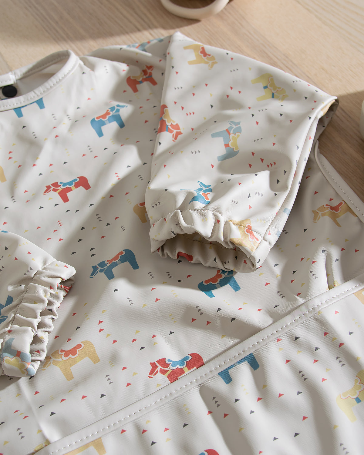 Long-Sleeved Bib - Dala Horses