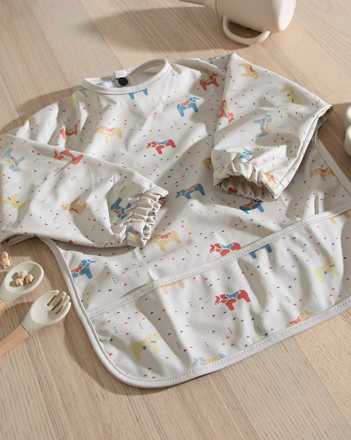 Long-Sleeved Bib - Dala Horses