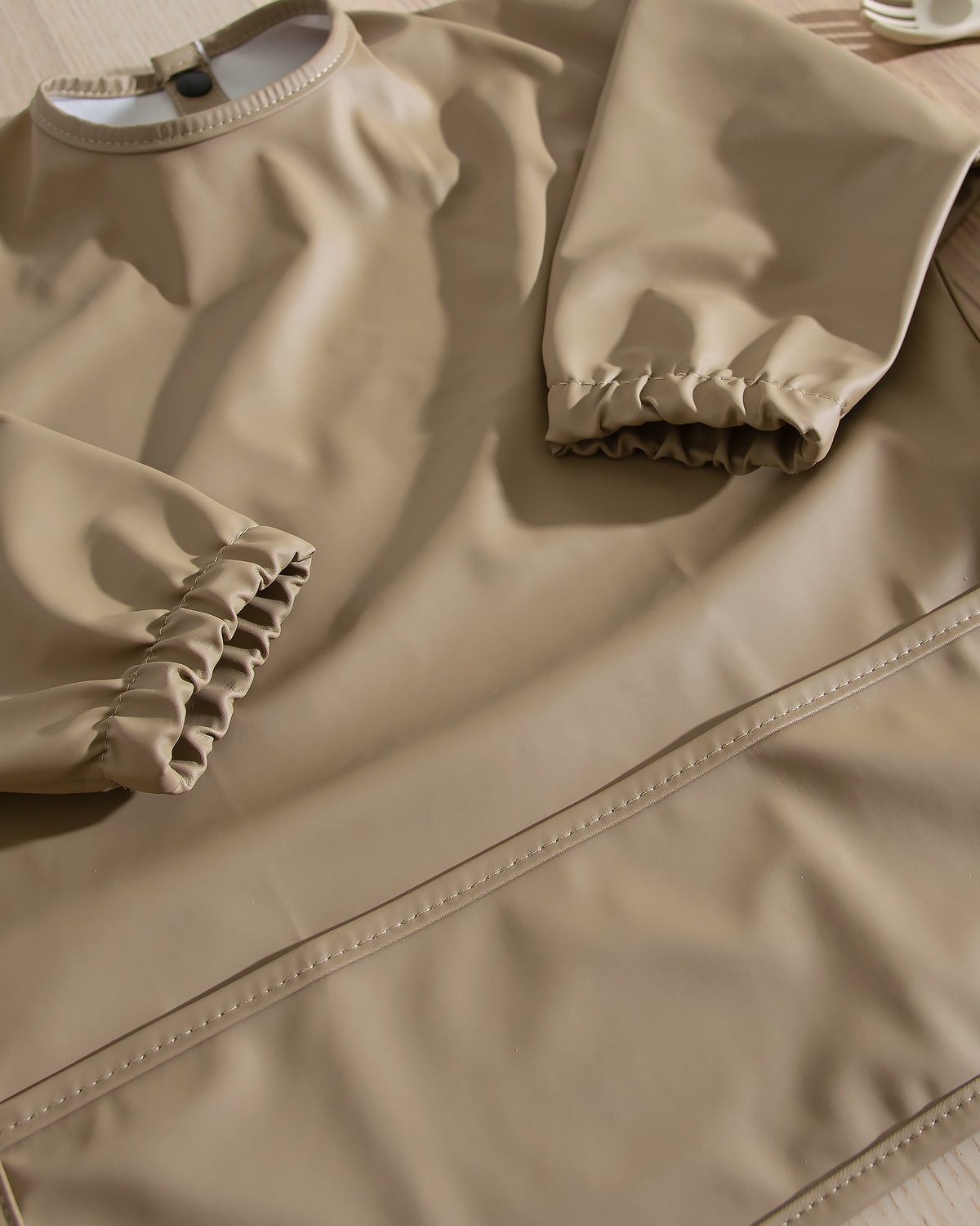 Long-Sleeved Bib - Taupe