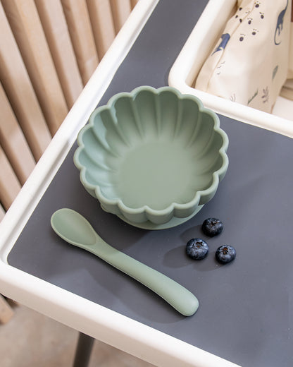 Silicone Bowl With Spoon - Green