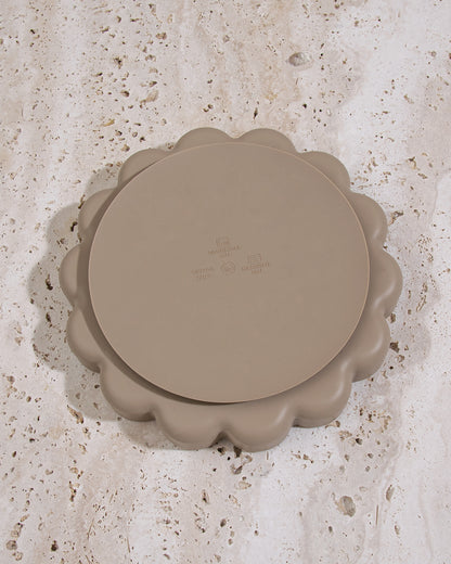 Wavy Plate - Taupe