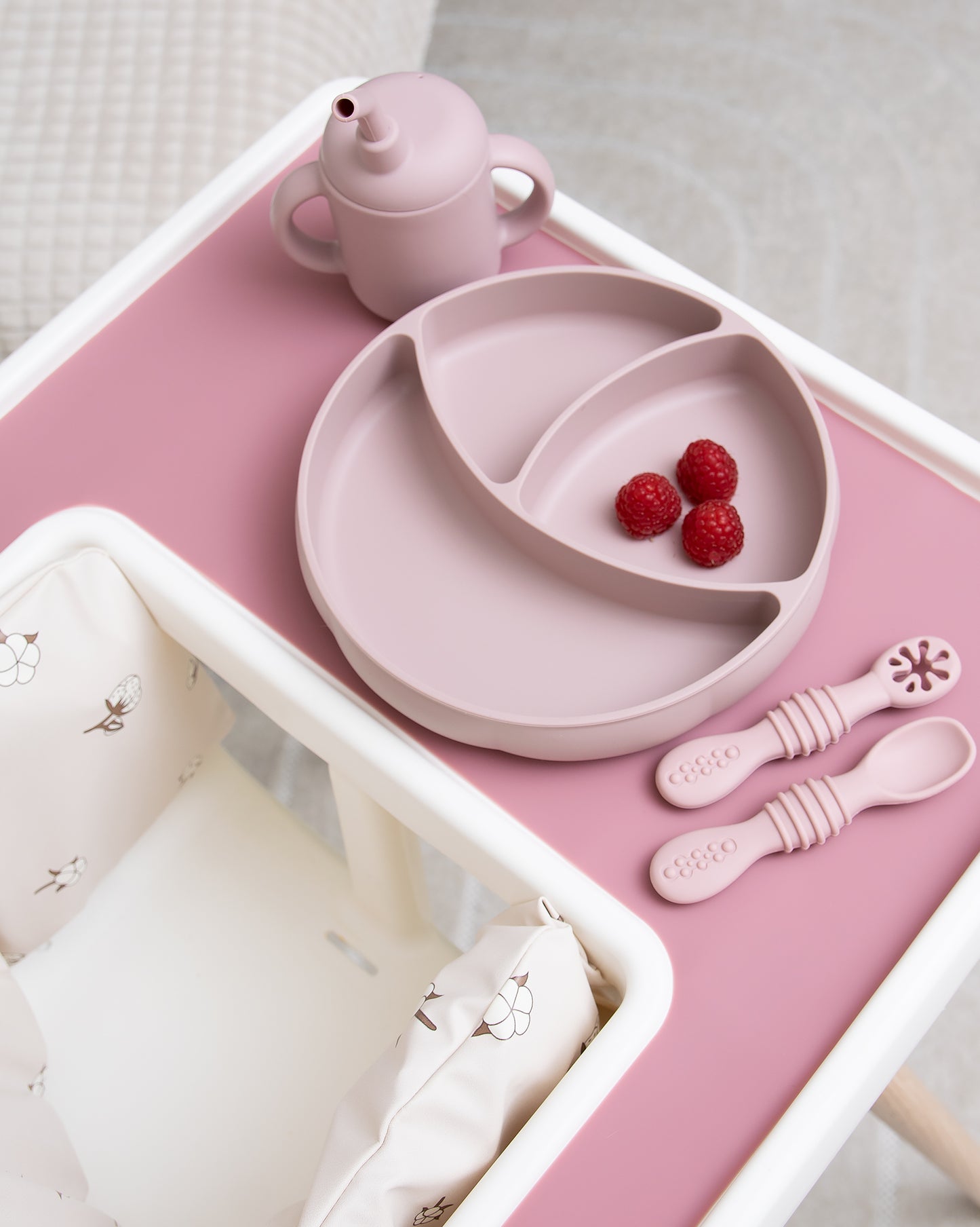 Divided Children's Plate with Suction Cup - Blush Pink