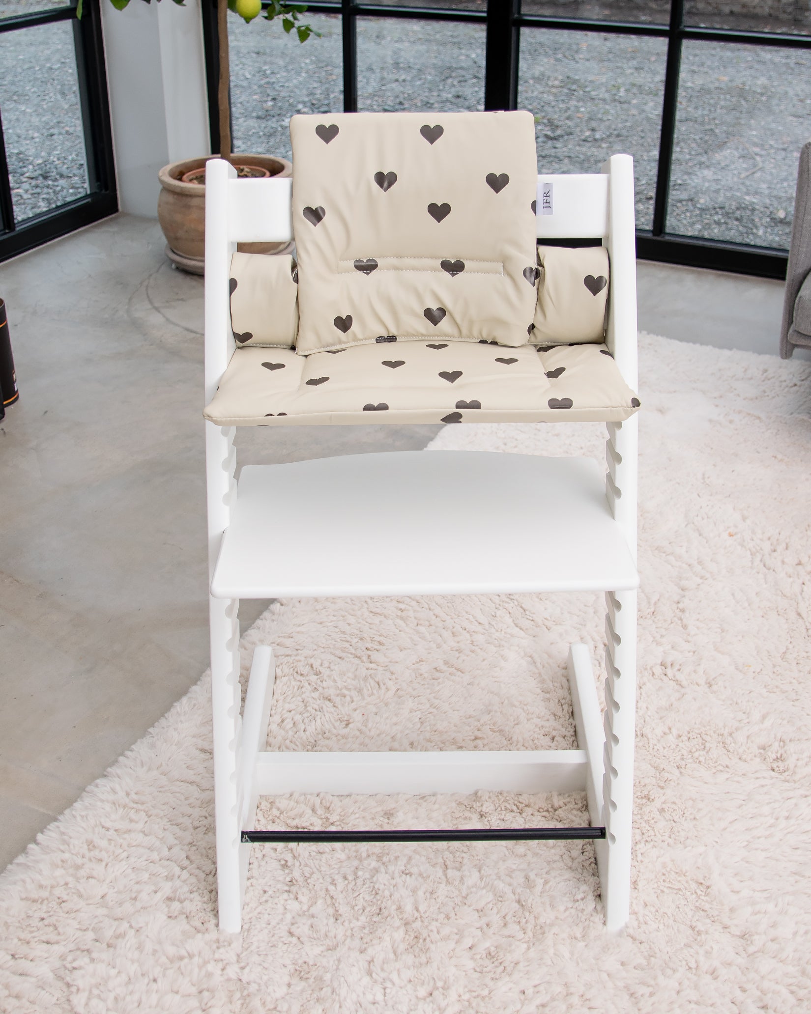 Hynder til Stokke Tripp Trapp - Beige med hjerter